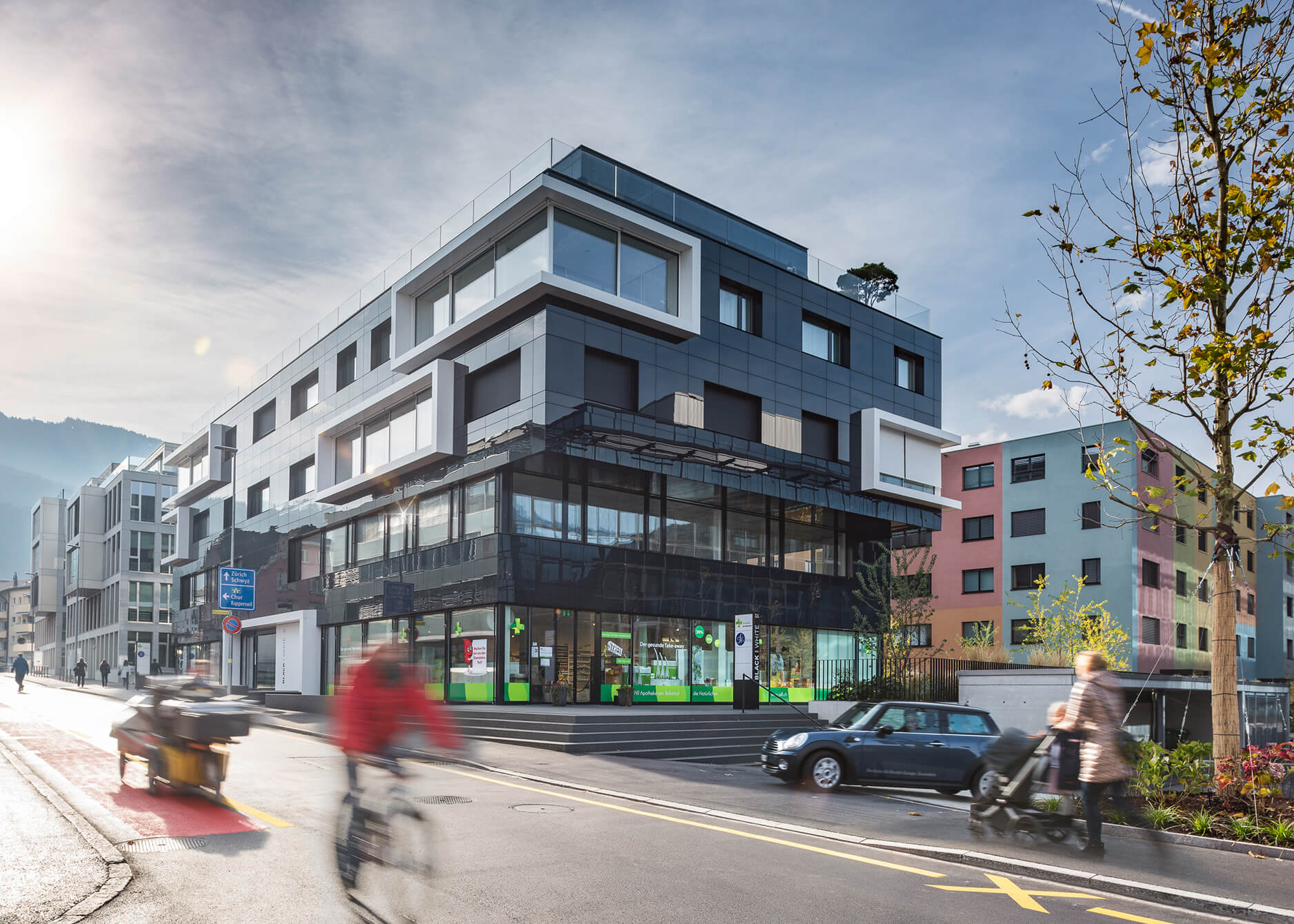 720 Grad Architekten - Black and White